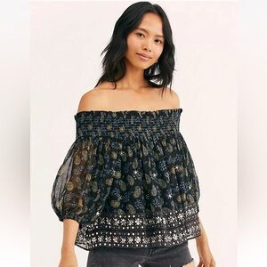 Free People • Age Of Aquarius Embellished Paisley Printed Cropped Smocked Top XS